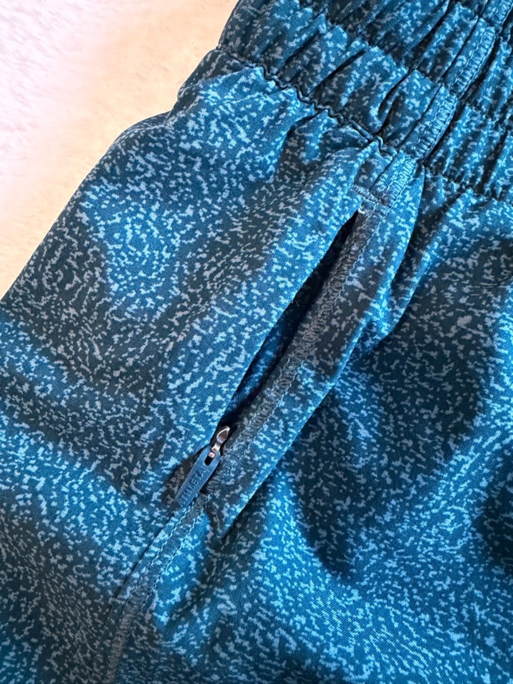 2 pairs of Athleta 3 inch hustle run shorts - Picture 3 of 4